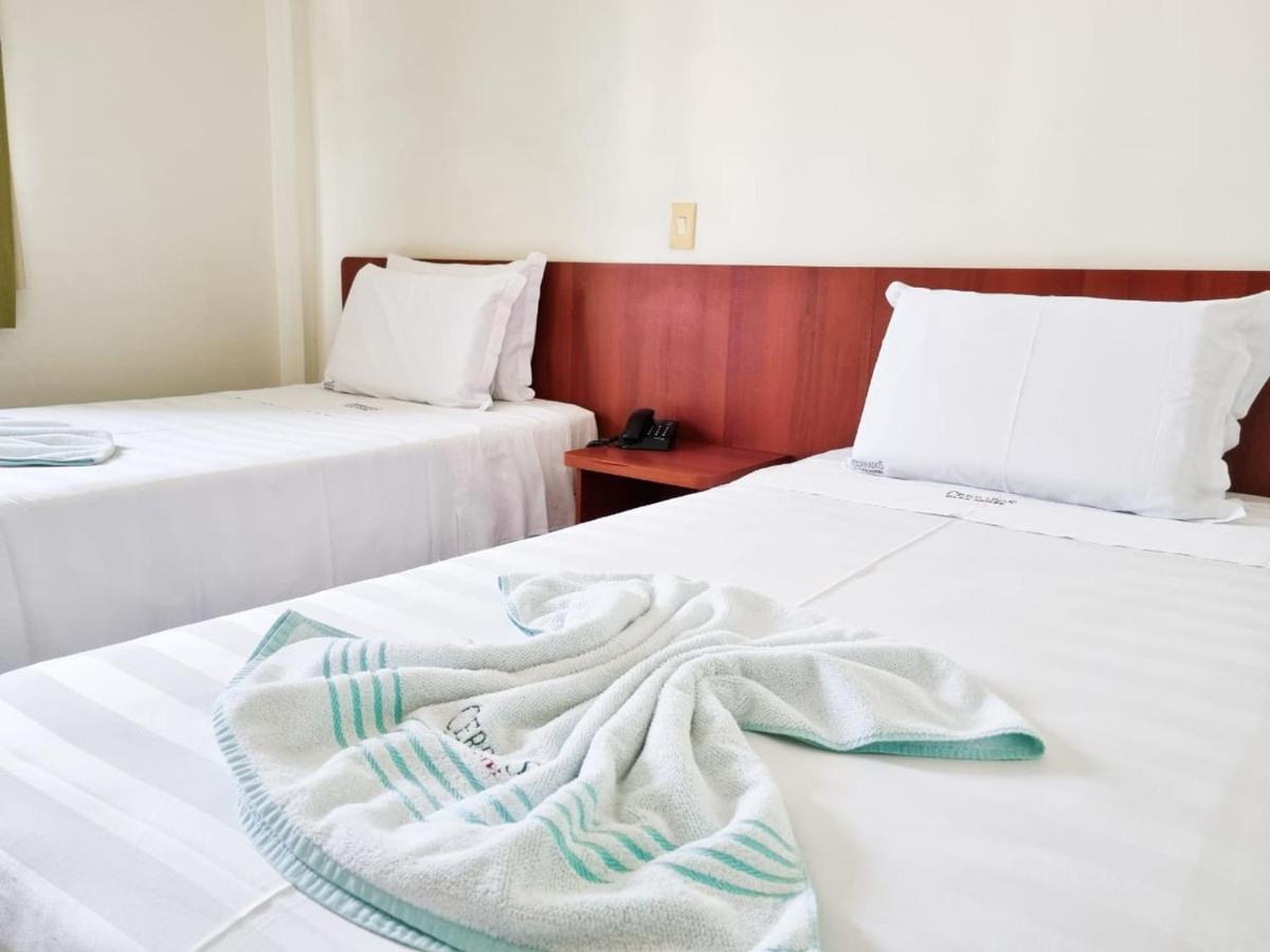 Cerrados Park Hotel 瓦尔泽亚格兰德 外观 照片
